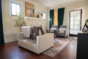 Historic Orlando Casita Love Apt A with backyard