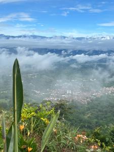 Cabaña en Sopetran con jacuzzi