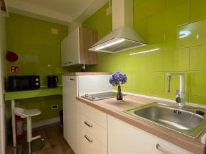 Apartman Jacuzzi Be Happy