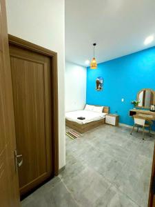 Santorini House and Coffee