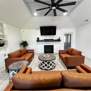 Newly renovated 5 bedroom in Southwest - 索诺拉