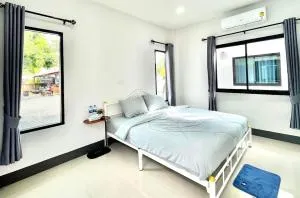 Climbers Home - Mae On