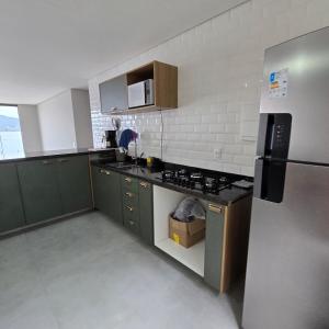 Maravilhosa casa linear 5 suĂtes em Angra