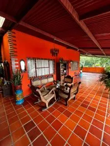 Finca en Mesitas del Colegio - San Antonio del Tequendama