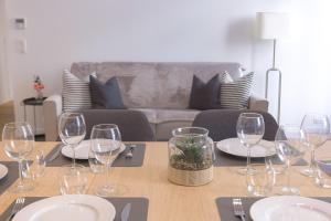 LElégance Rue dAntibes - Palais & Plages - 200 m Croisette - Parking privé - Clim - Wifi