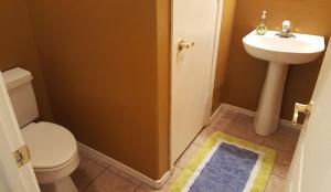 Falcon Field within mins of Gated Condo