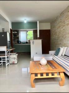 Sobrado em Condomínio na Praia da Enseada Guarujá