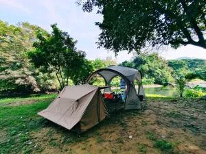 แคมป์โจนส์ แก่งกระจาน Camp Jones - 班康卡臣