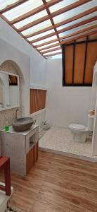 Phòng Tiêu Chuẩn Máy lạnh (Standard Air Conditioning)