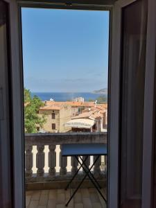 Appartement 1 à 4 personnes, balcon vue mer