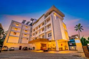 Hotel Seven Lights - Elūr