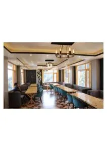 Hotel Uno Prime - Sarāhan