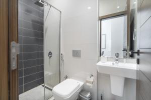 Stylish 2-Bedroom Apartment Perfect for Family in JVC