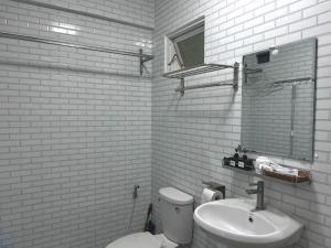 Hung Phu Home & Apartment