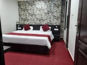 Hotel Scorpion Inn - Gomti Nagar