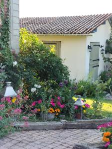 Maisons d'hotes Le Clos Lauradiere : photos des chambres