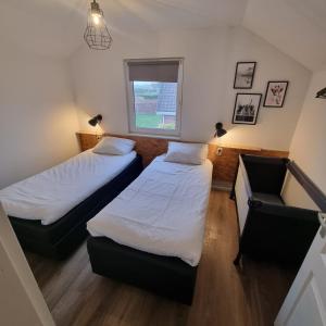 Jacuzzi & Sauna Villa