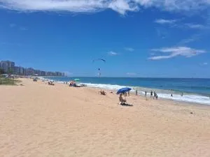 apto na orla de Itaparica, com wifi, área privada e excelente para crianças, terceira idade e pets. - 维拉维尔哈