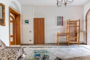 Very near the Tower Pisa