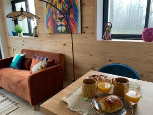 Chalets Cabanes en Loire, Gite & SPA en pleine nature : photos des chambres