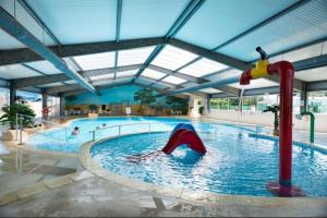 Campings MOBIL-HOMES LES CHARMETTES 4 Etoiles : photos des chambres