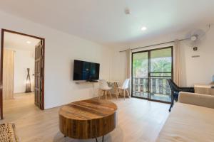 Dolphin Bay Beach Resort