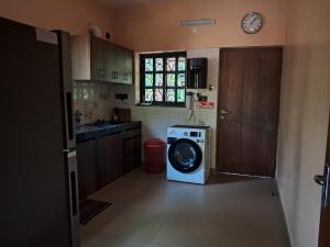 Villa Effy 3 Bedrooms - Entire Villa 1800 sq ft