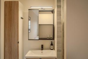 Apartment with Eiffel Tower view