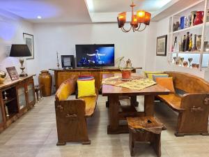 Julie Annes Guesthouse in the Heart of the City