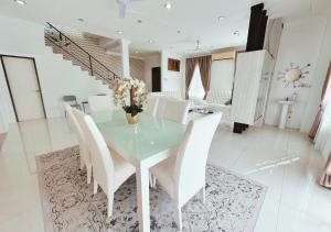 Bangi BungalowStay
