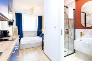 Morning Sunshine Apartment - by Upstairs