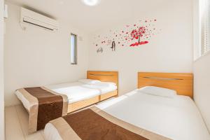SkyTreeStayHotel2鐘ヶ淵駅から徒歩4分天井からskytreeが見えます