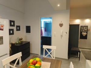 Nesta Home Athens, Cozy Private Apartment with SuperFast Wi-Fi