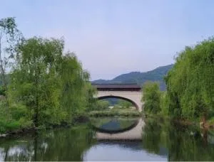 RGB Guesthouse - P'yŏnghwa-dong