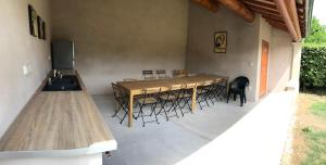 Villas Splendid Provencal Villa with Pool and View : photos des chambres