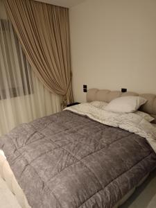 شقة بالشيخ زايد