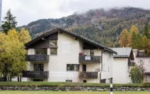 Chesa Margretta, 2 ZWG im 1 Obergeschoss - 希尔斯·巴塞尔吉亚