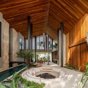 Villa Levante Bali by House of Winds - Tropical Oasis near Canggu