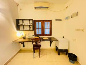 A46 Guest House