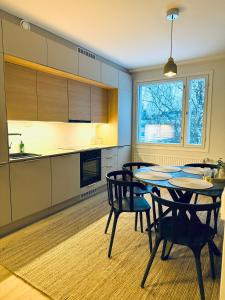Modern and elegant three-room cityhome