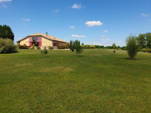 Maisons de vacances exceptionnel loft style industriel tout equipe 15 personnes avec piscine et jacuzzi : photos des chambres
