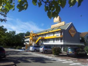 Hotels Premiere Classe Lyon Est Aeroport Saint Exupery : photos des chambres