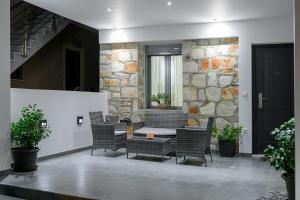 George luxury stone apartment - 3hvězdičkové hotely ve městě Vonitsa