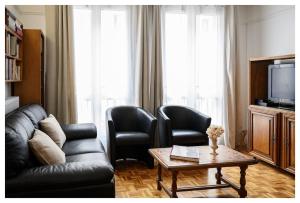 Classic retro vibe 15 min from Paris