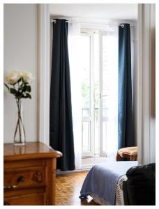 Classic retro vibe 15 min from Paris