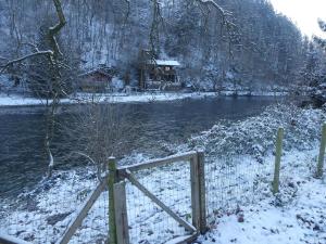 Charmant vakantiehuis aan de Ourthe in Maboge La Roche en Ardenne