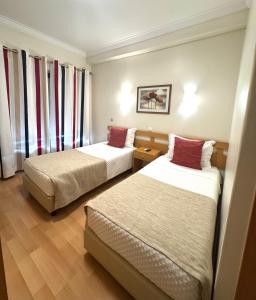 Twin Room room in Paradouro