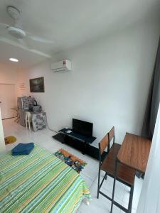 Cozy Sky Loft 2 Guests Nflix, Disney Plus & HBO B30B