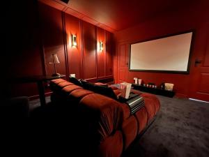 LE CINÉ-ROOM, T2, Netflix, Prime, Hyper-centre