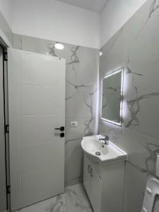 Brajans Apartment Golem